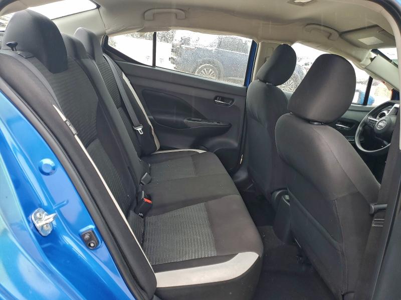 Фото 10 - NISSAN VERSA