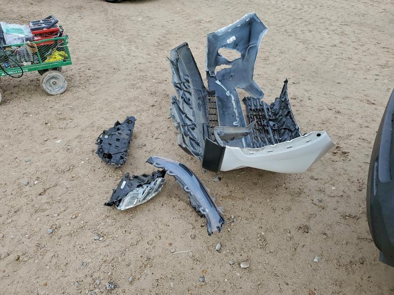 Фото 13 - TOYOTA RAV4