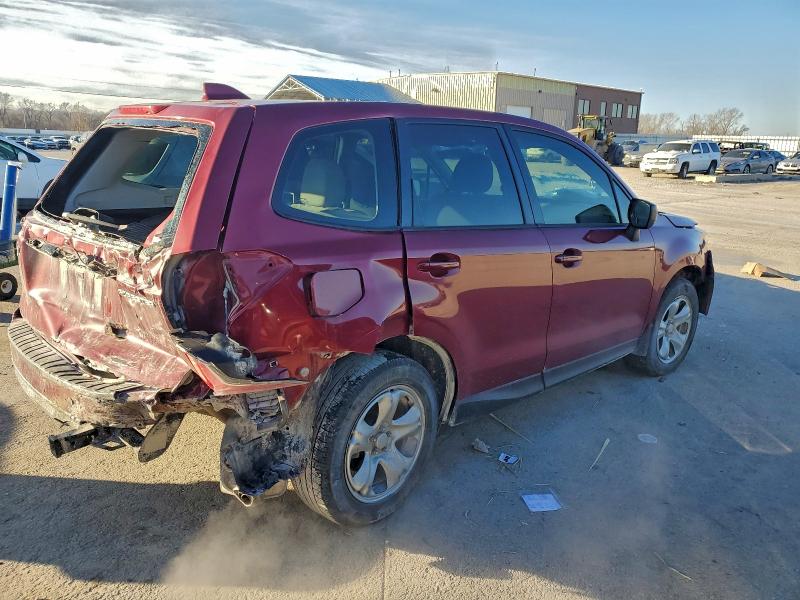 Фото 3 - SUBARU FORESTER