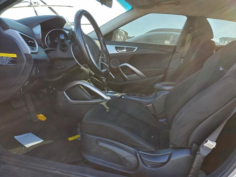 Фото 7 - HYUNDAI VELOSTER