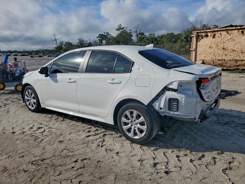 Фото 2 - TOYOTA COROLLA