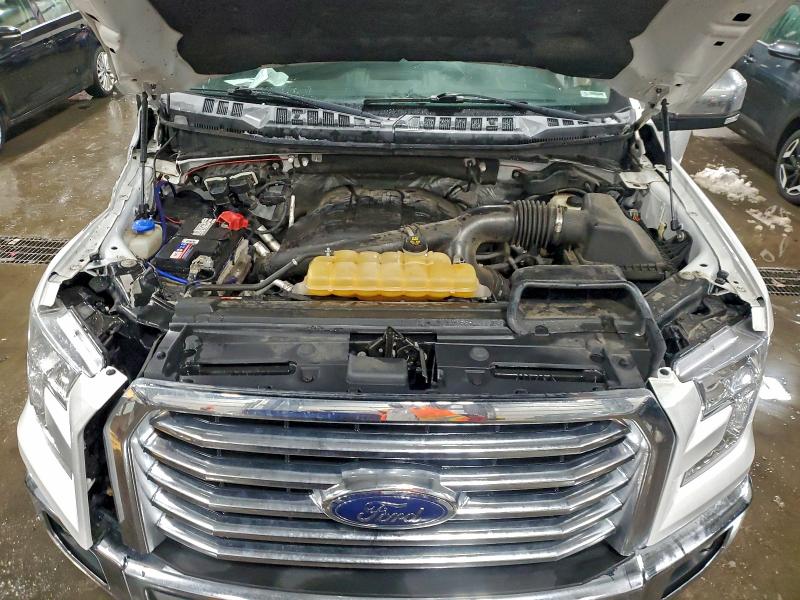 Фото 11 - FORD F-150