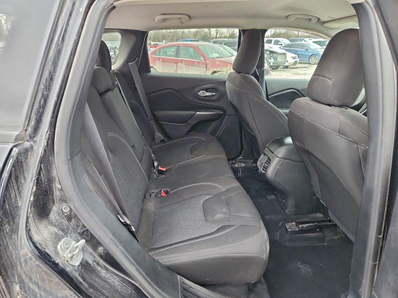 Фото 10 - JEEP GRAND CHER