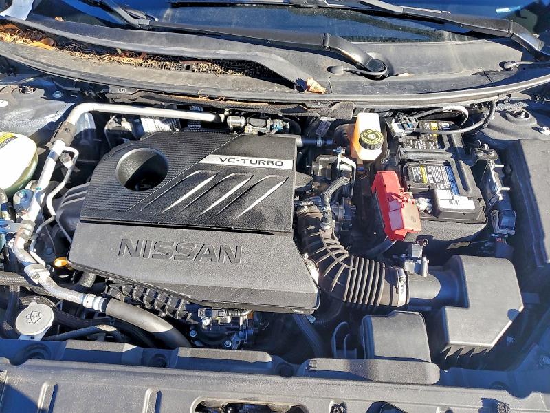 Фото 12 - NISSAN ROGUE