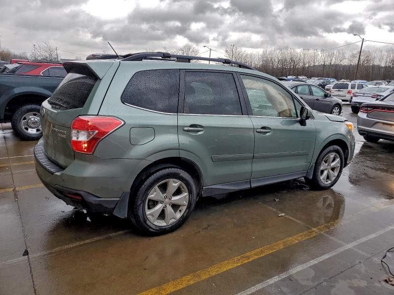 Фото 3 - SUBARU FORESTER