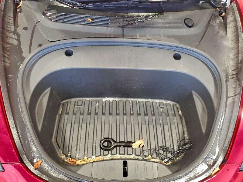 Фото 11 - TESLA MODEL 3