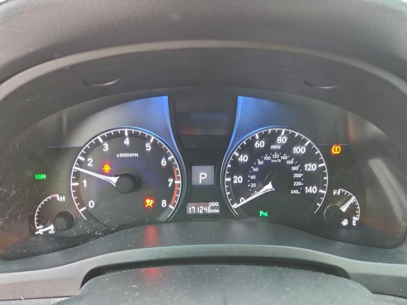 Фото 9 - LEXUS RX350