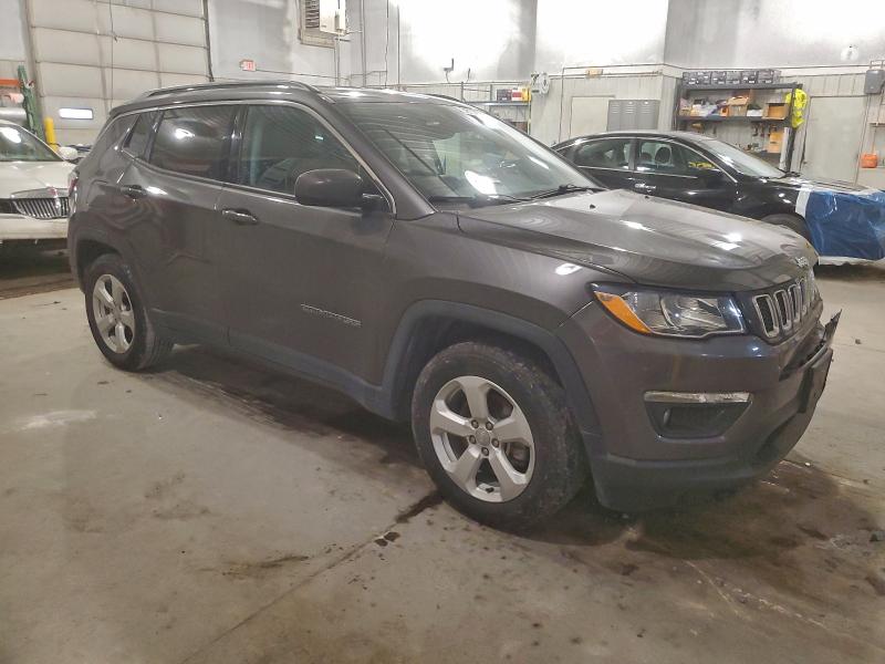 Фото 4 - JEEP COMPASS