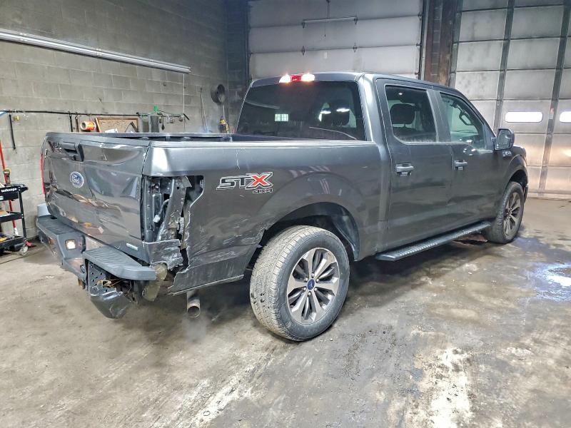 Фото 3 - FORD F-150