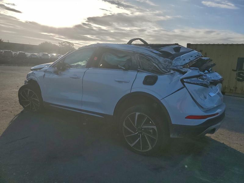 Фото 2 - LINCOLN CORSAIR