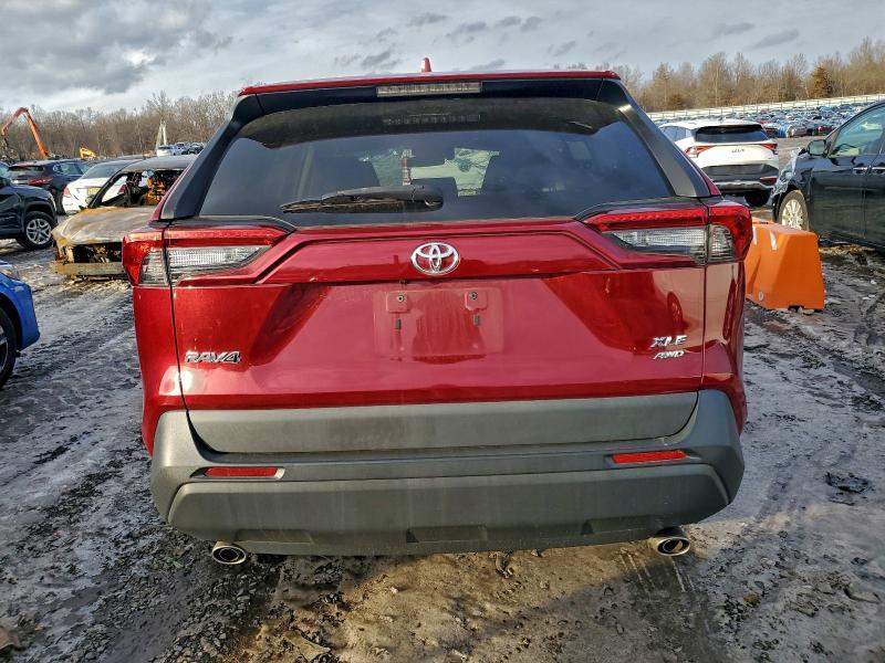 Фото 6 - TOYOTA RAV4