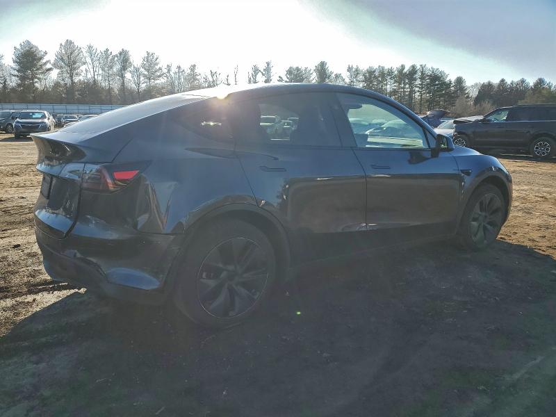 Фото 3 - TESLA MODEL Y