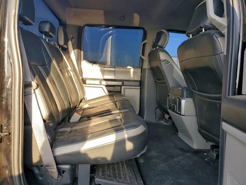 Фото 10 - FORD F250