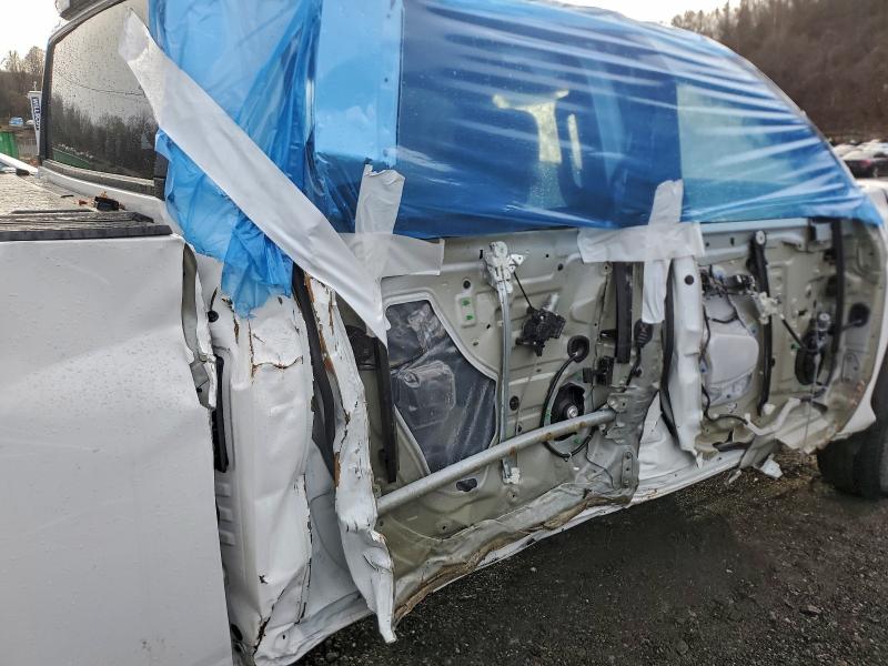 Фото 10 - TOYOTA TUNDRA