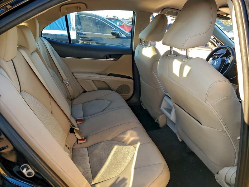 Фото 10 - TOYOTA CAMRY