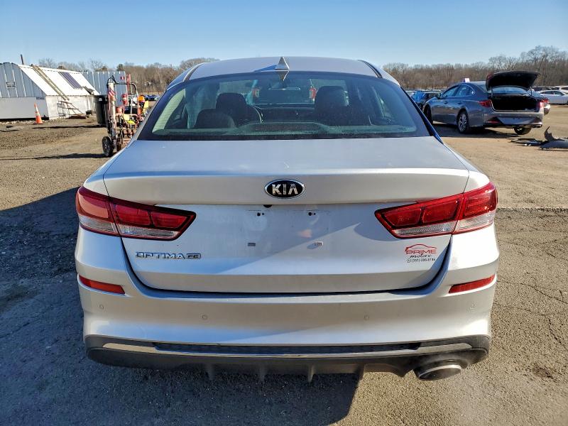 Фото 6 - KIA OPTIMA
