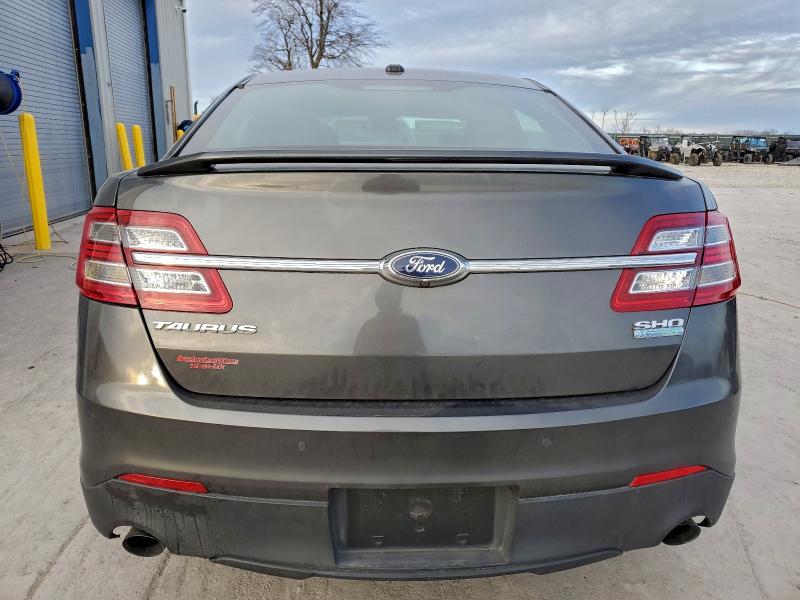 FORD TAURUS 2018 VIN 1FAHP2KT2JG134282