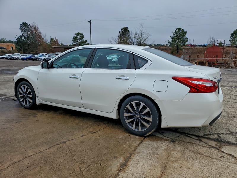 Фото 2 - NISSAN ALTIMA