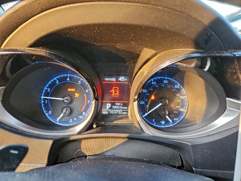 Фото 9 - TOYOTA COROLLA