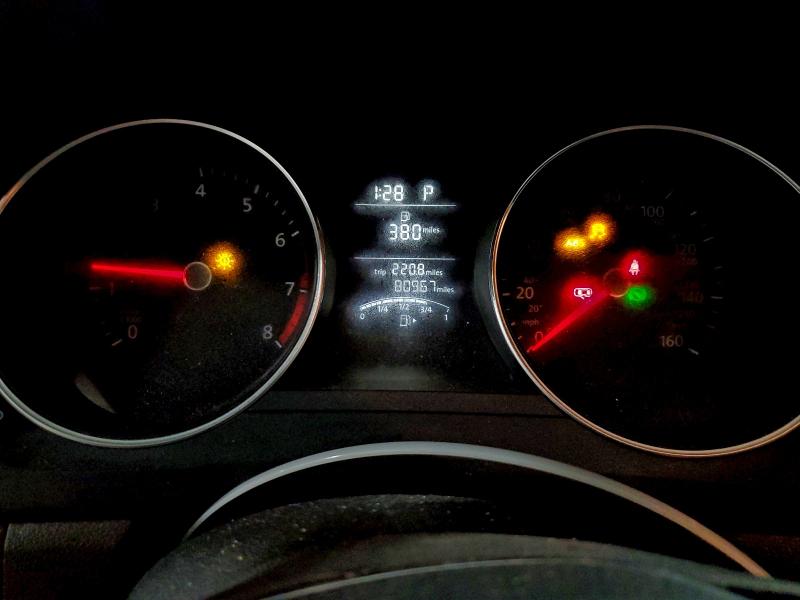 Фото 9 - VOLKSWAGEN JETTA