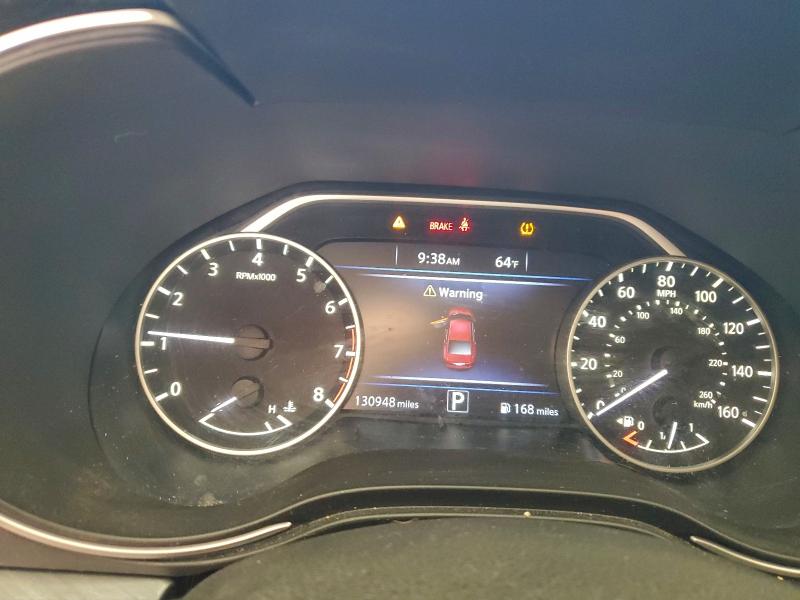 Фото 9 - NISSAN MAXIMA