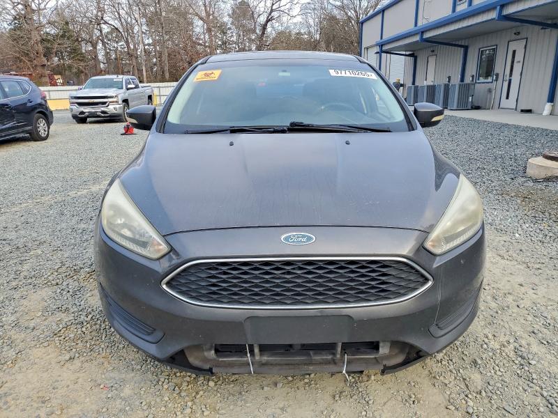 Фото 5 - FORD FOCUS