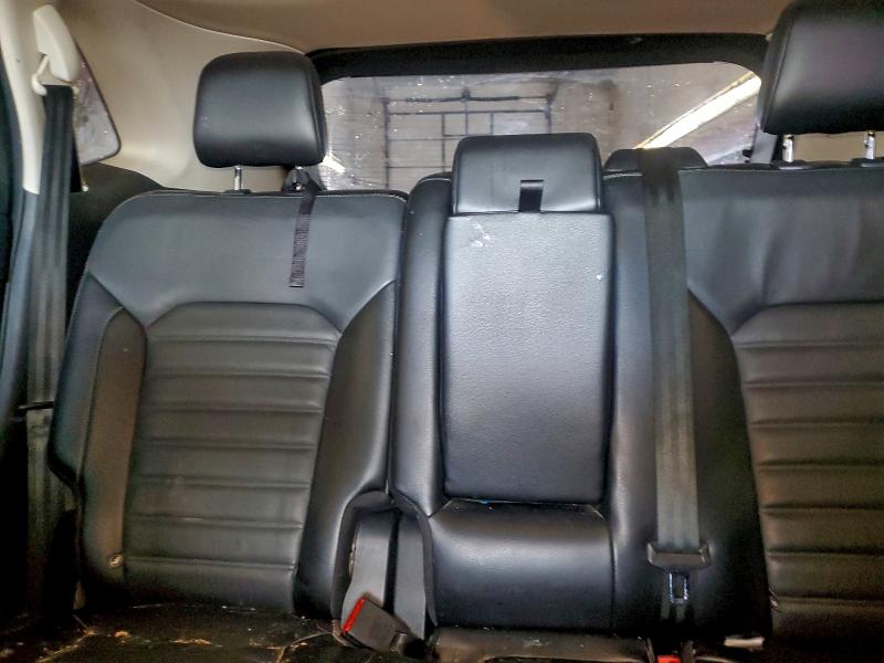 Фото 10 - FORD EDGE