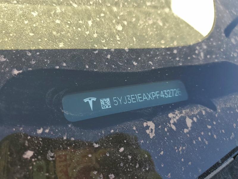 Фото 13 - TESLA MODEL 3