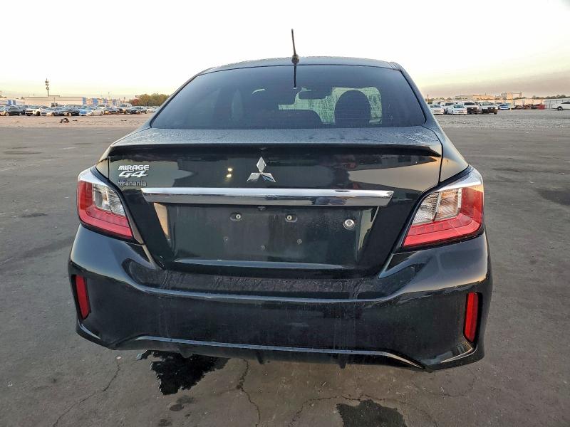 Фото 6 - MITSUBISHI MIRAGE