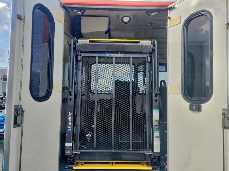 Фото 11 - CHEVROLET EXPRESS