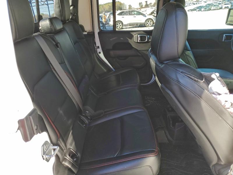 Фото 10 - JEEP GLADIATOR