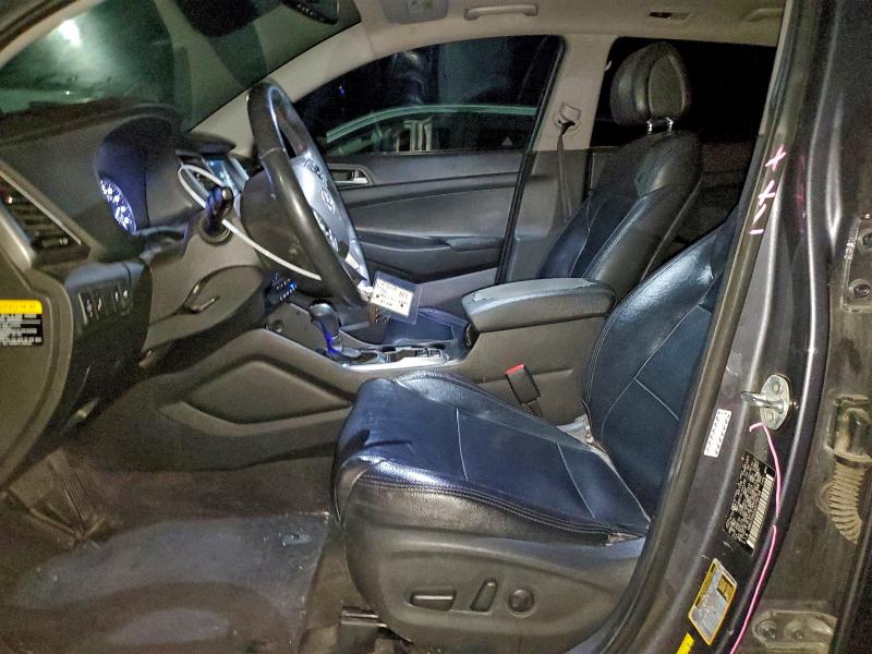 Фото 7 - HYUNDAI TUCSON