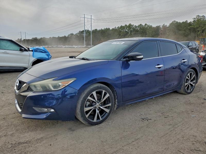 Фото 1 - NISSAN MAXIMA