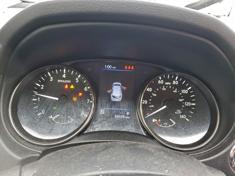 Фото 9 - NISSAN ROGUE