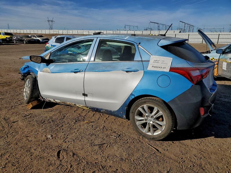 Фото 2 - HYUNDAI ELANTRA