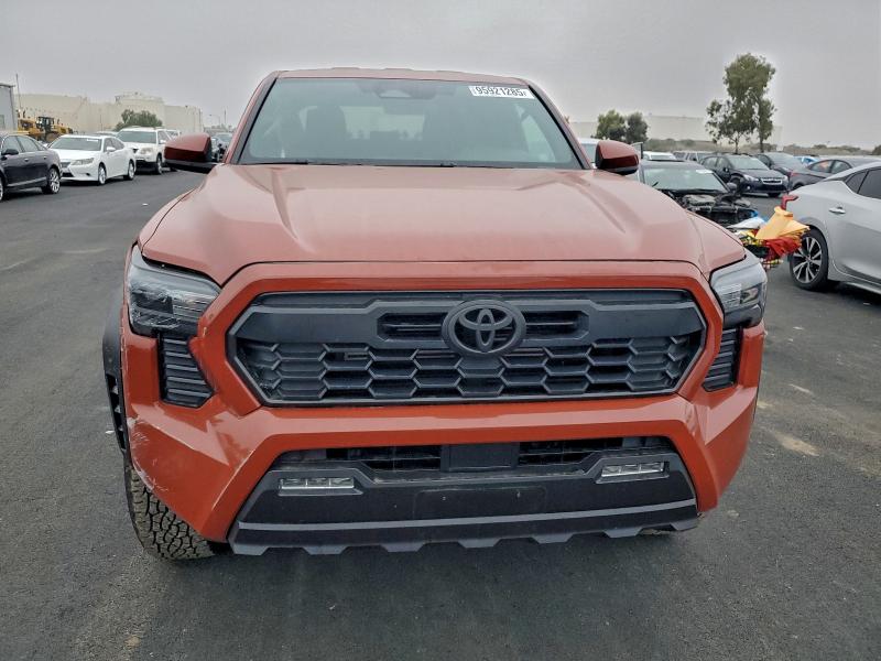 Фото 5 - TOYOTA TACOMA