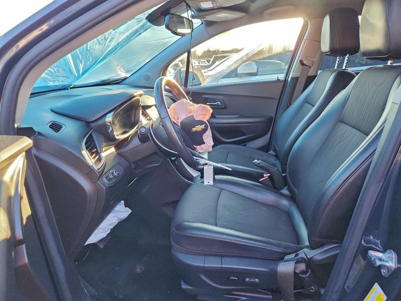 Фото 7 - CHEVROLET TRAX