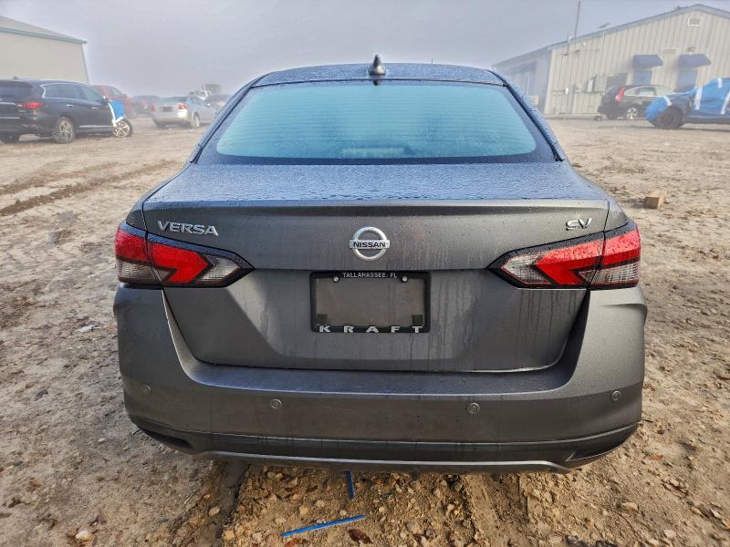 Фото 6 - NISSAN VERSA