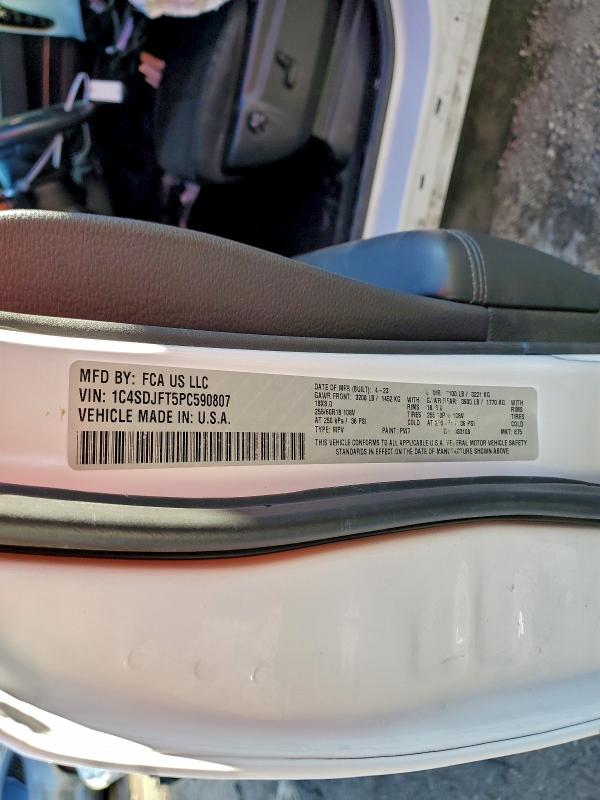 Фото 12 - DODGE DURANGO