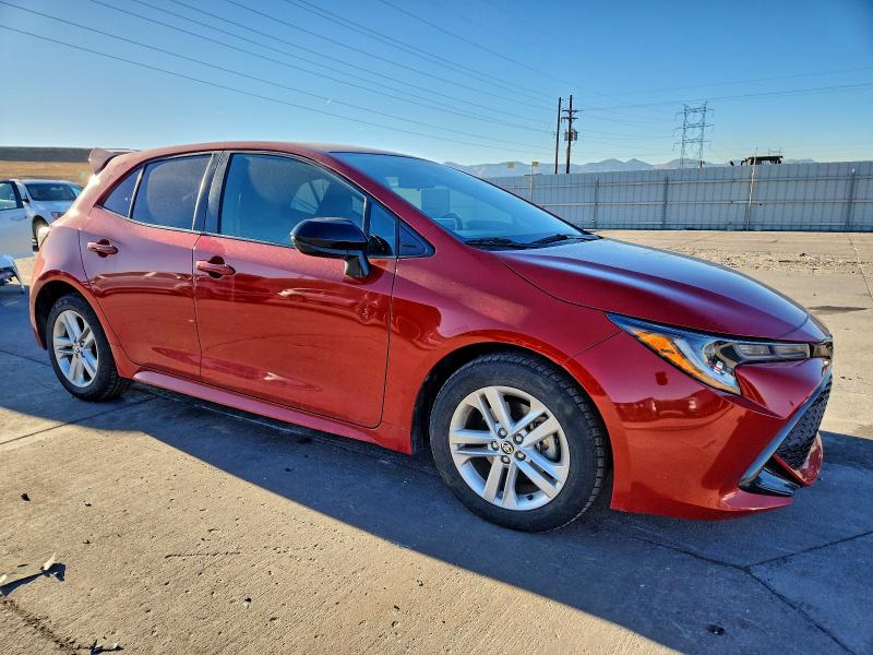 Фото 4 - TOYOTA COROLLA