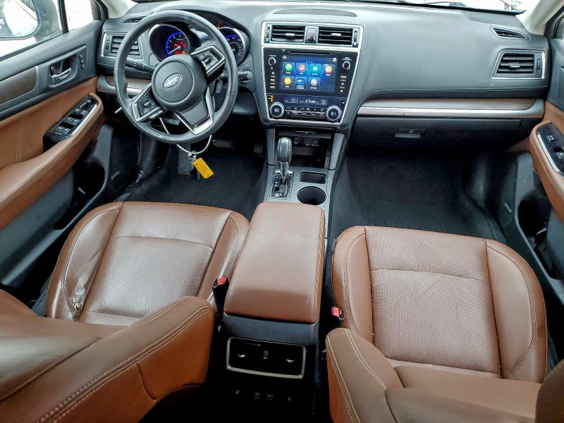 Фото 8 - SUBARU OUTBACK