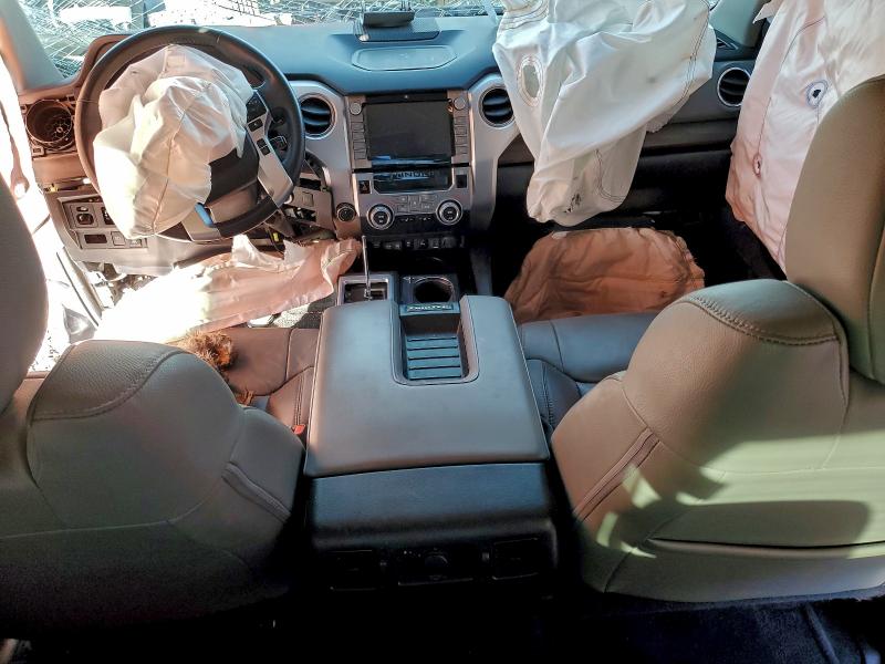 Фото 8 - TOYOTA TUNDRA