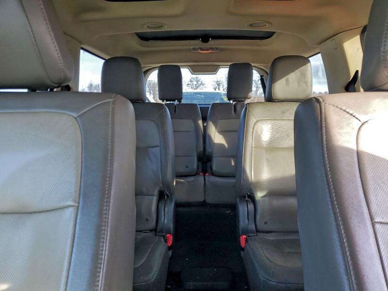 Фото 10 - FORD FLEX