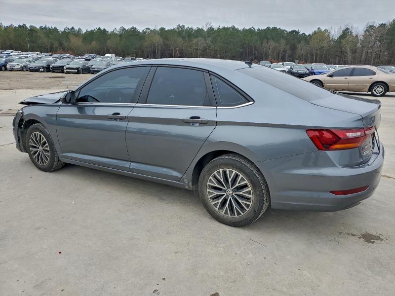 Фото 2 - VOLKSWAGEN JETTA