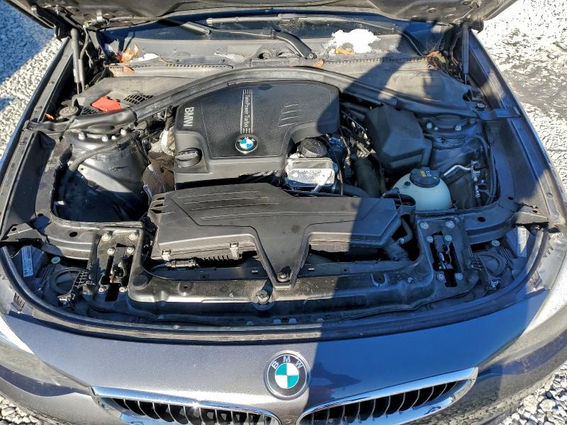 Фото 11 - BMW 3 SERIES