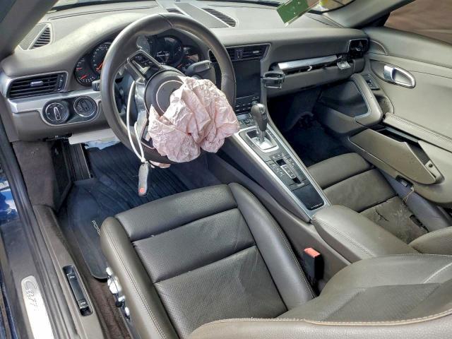 Фото 8 - PORSCHE 911