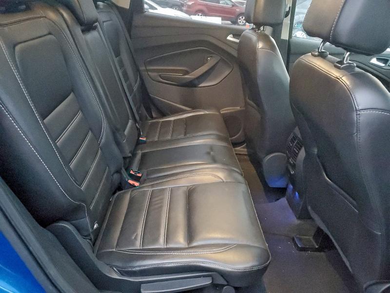 Фото 10 - FORD ESCAPE