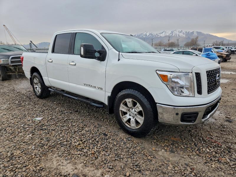 Фото 4 - NISSAN TITAN