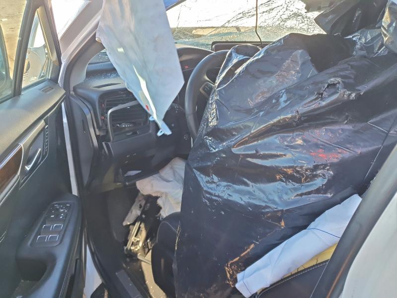 Фото 8 - LEXUS RX350