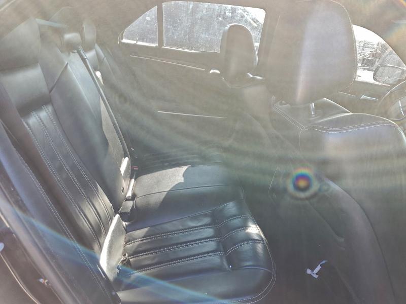 Фото 10 - CHRYSLER 300